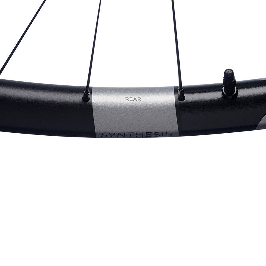 crankbrothers, Synthesis Alloy 2.0 DH, Wheel, Rear, 27.5'' / 584, Holes: F: 21, R: 24, 12mm TA, 148mm, Disc IS 6-bolt, SRAM XD