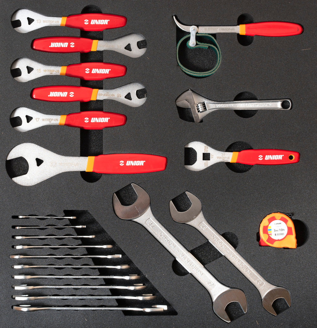 UNIOR TOOLS IN TRAY 2 2600D
