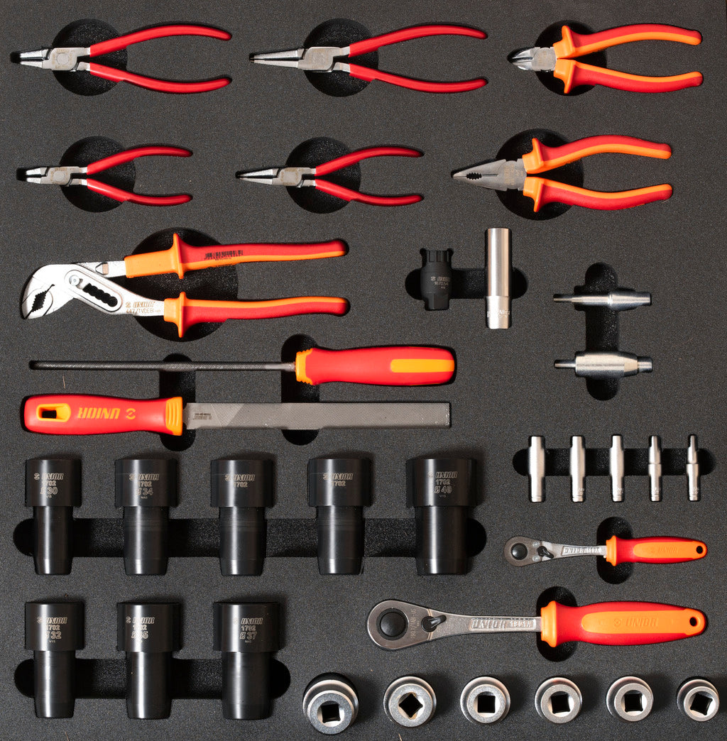UNIOR TOOLS IN TRAY 3 2600D