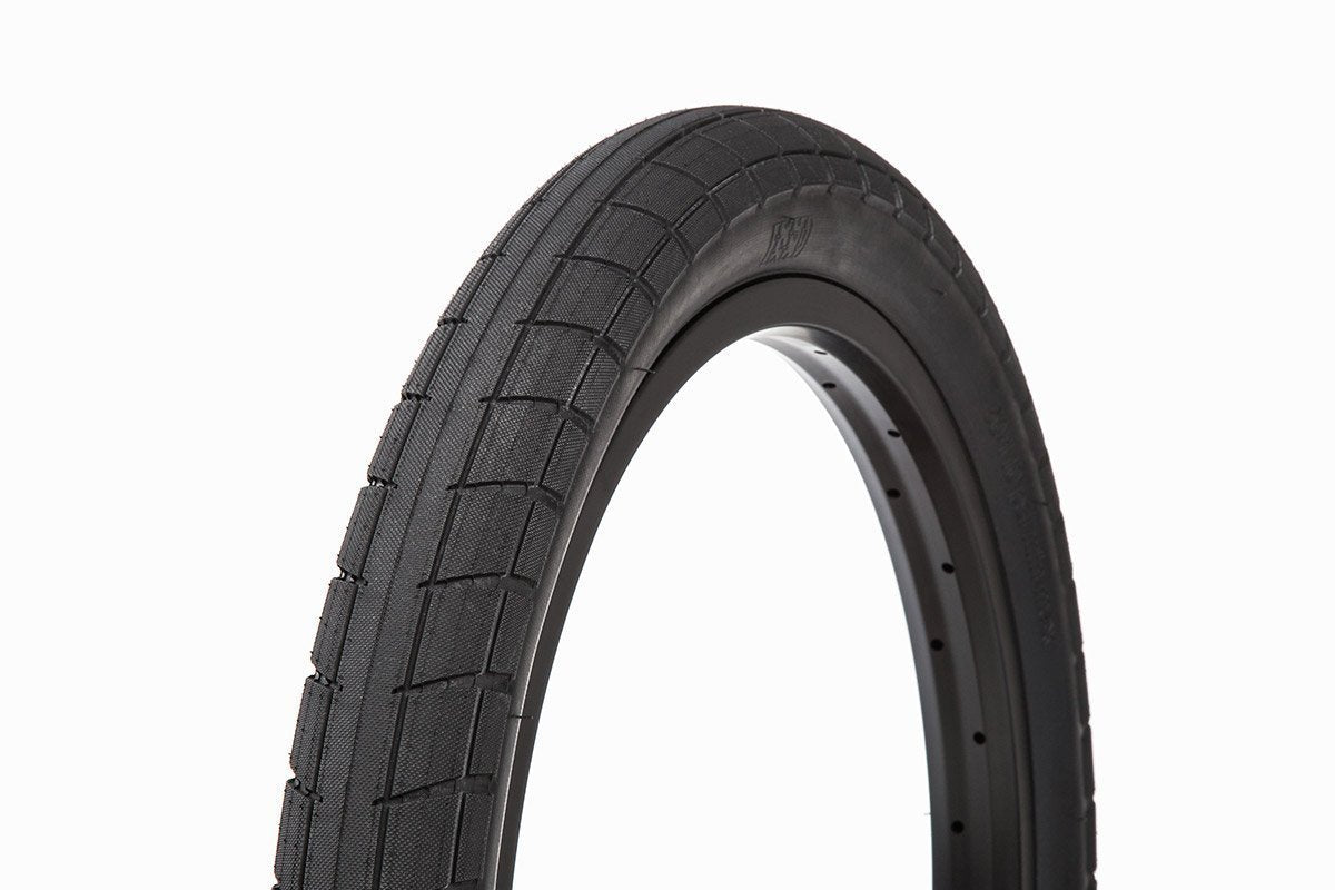 BSD DONNASQUEAK TIRE 2.4" BLK