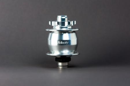 Velocity KT Dynamo Front Hub, 6-bolt Disc, 32 hole, Boost 15mm x 110mm Thru-axle, Silver