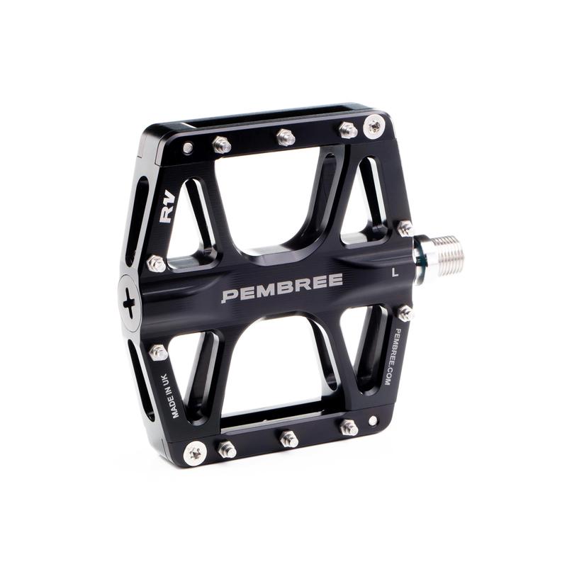 PEMBREE R1V Flat Pedal, Black Body w/ Black Accessories, Pair
