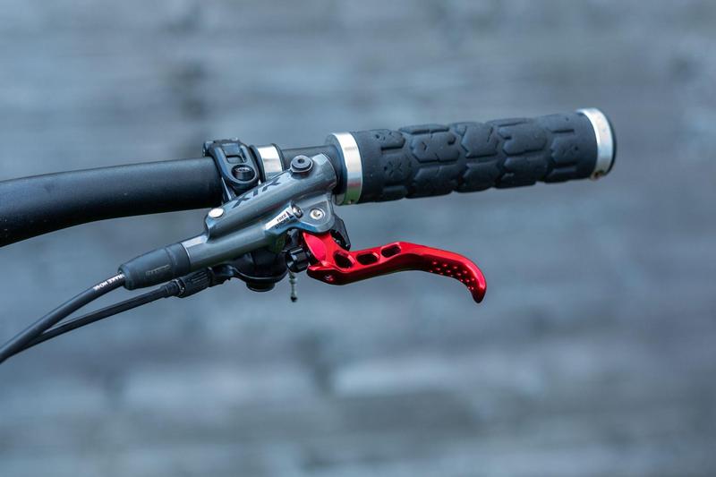 Oak Components SH (Shimano) Brake Lever Blade Set, Red