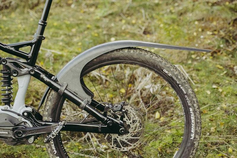 Mudhugger MK2 Large Rear Fender (for slack & long 29er/27.5 bikes)