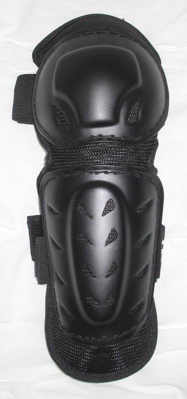 V-Sixty Armour Junior Arm Pads, Small/Medium, Black