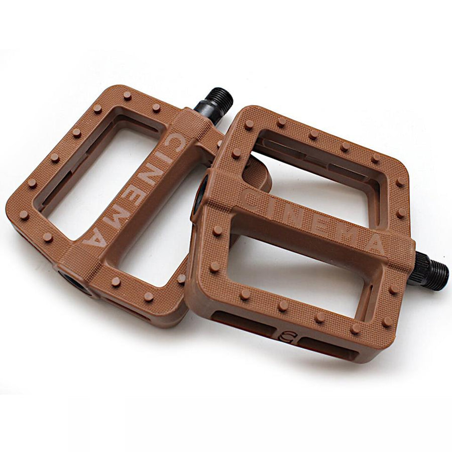 TILT PEDALS GUM
