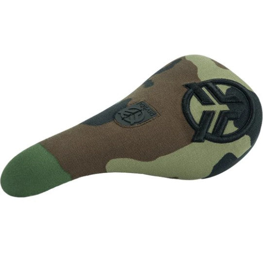 FEDERAL SLIM LOGO SEAT CAMO W BLACK LOGO