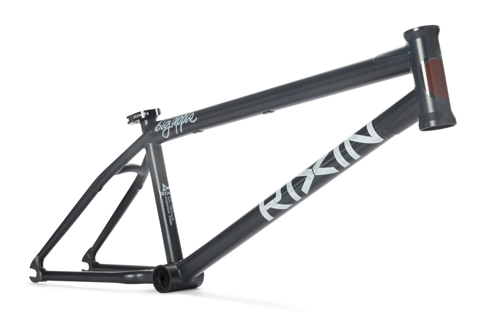 RIXIN BILLY PERRY BIG APPLE FRAME BLCKBRD 20.75"