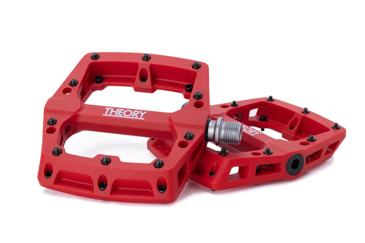 THEORY MEDIAN PEDAL RED
