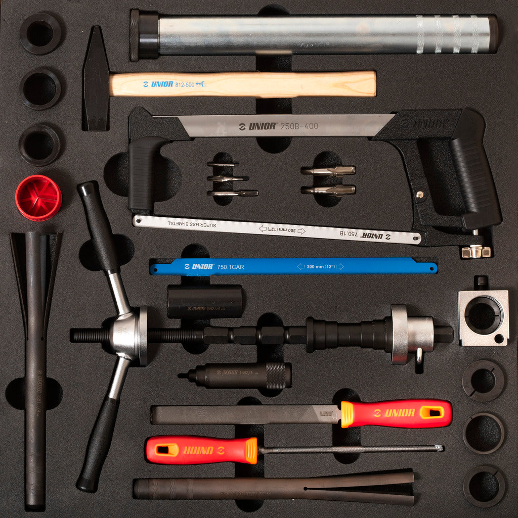 UNIOR TOOLS IN TRAY 2 2600C FRAME/FORK TOOLS