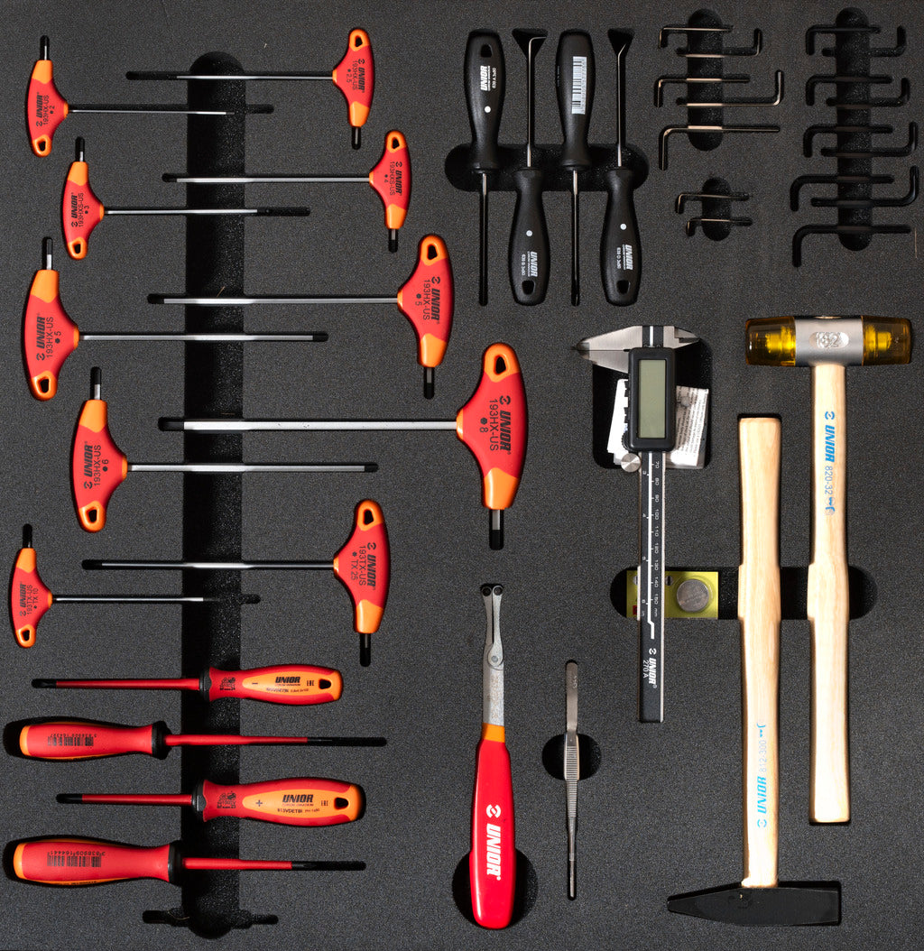 UNIOR TOOLS IN TRAY 1 2600D