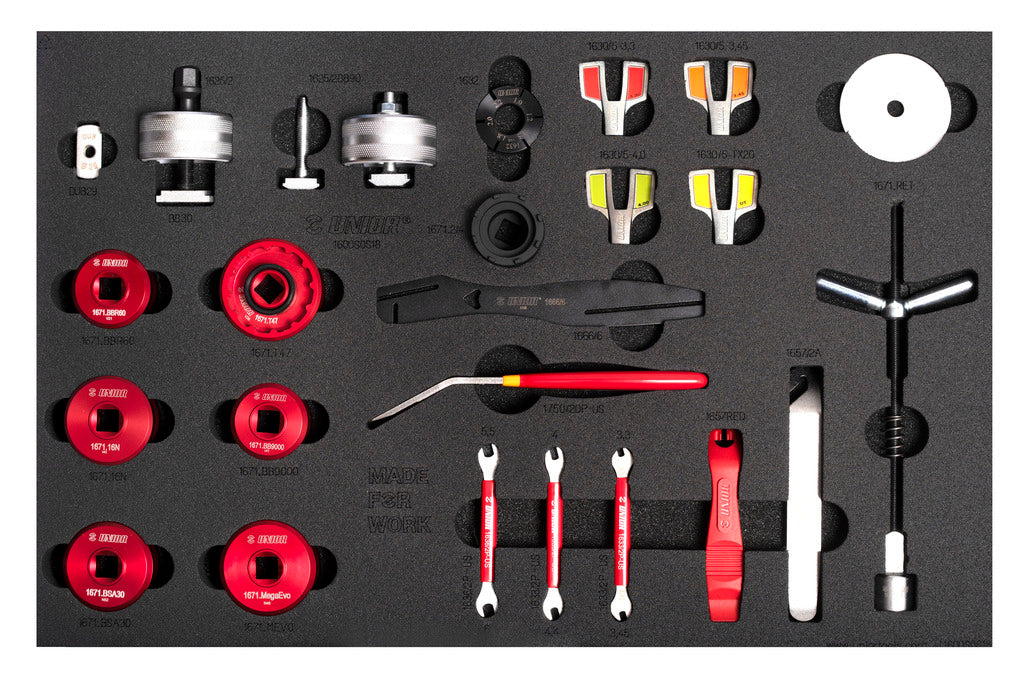 UNIOR BIKE TOOL SET IN TOOL TRAY 1600SOS26